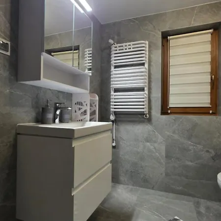 Lägenhet Rodzinne Witów